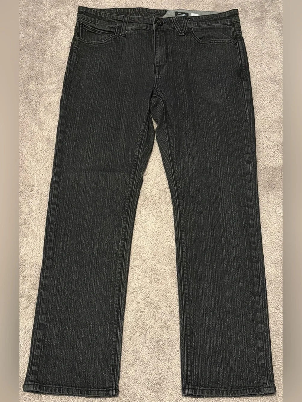 Volcom Solver Modern Straight Black Jeans Men’s Size 34x30 True To This